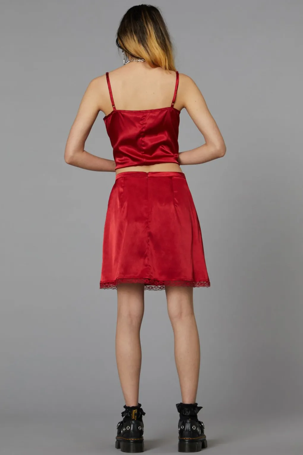 Bed Of Roses Skirt