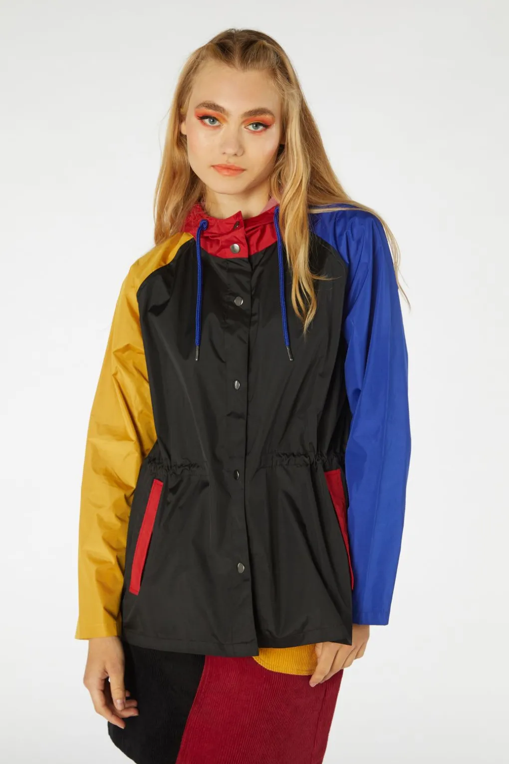 Chomper Raincoat