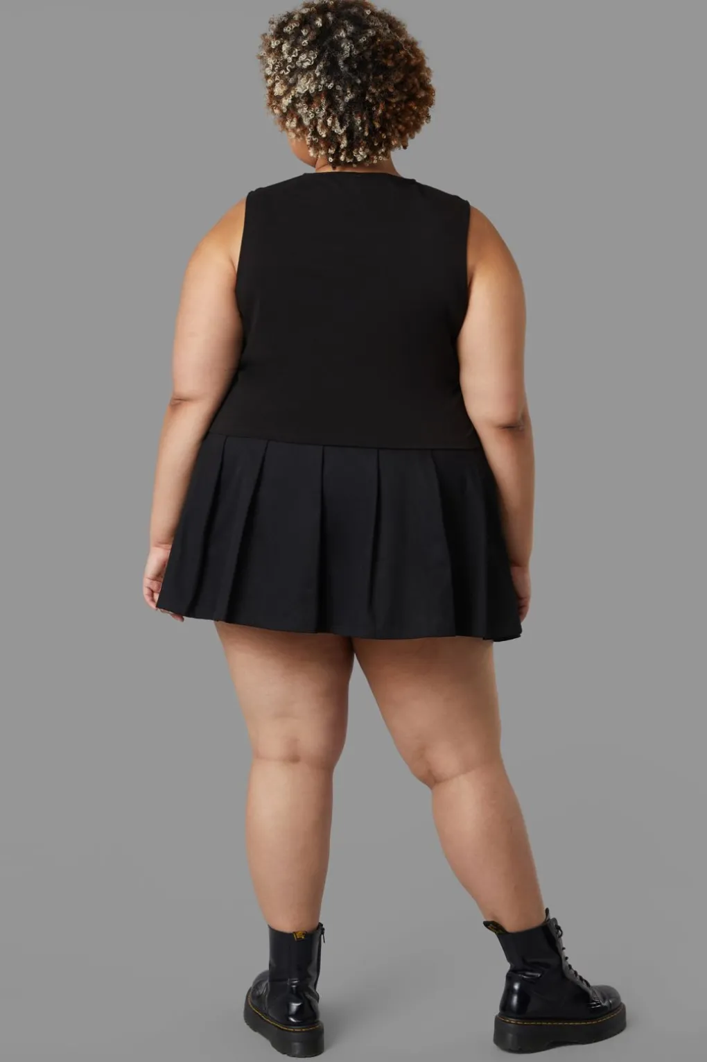 Curve Baphomet Tank
