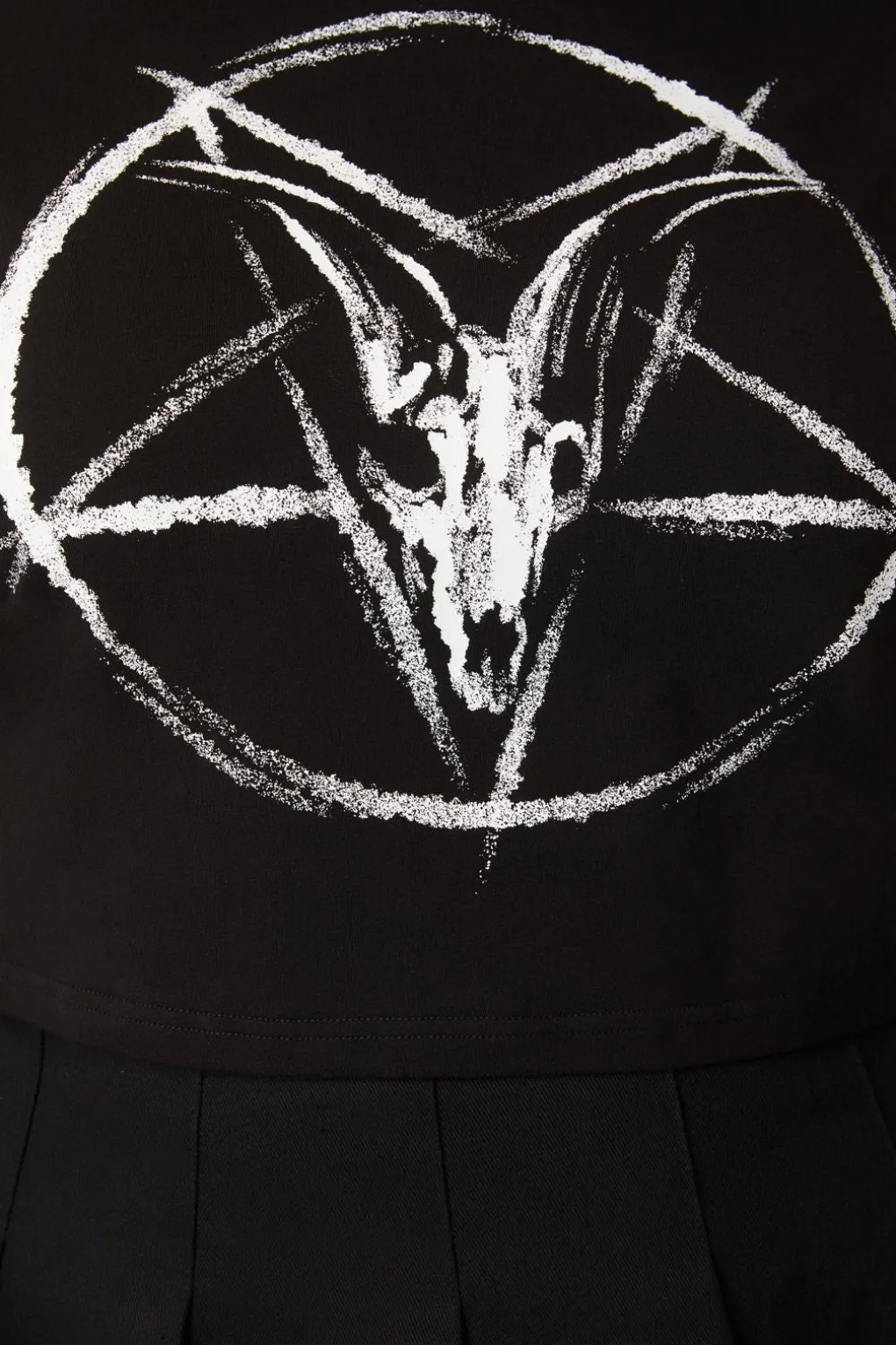 Curve Baphomet Tank