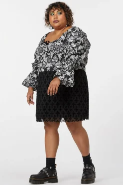 Curve Romantic Skull Print Blouse
