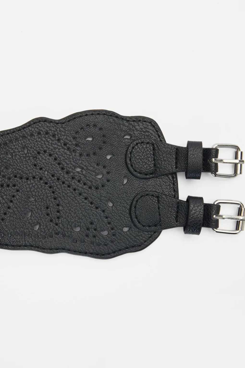 Cut Out Waist Belt