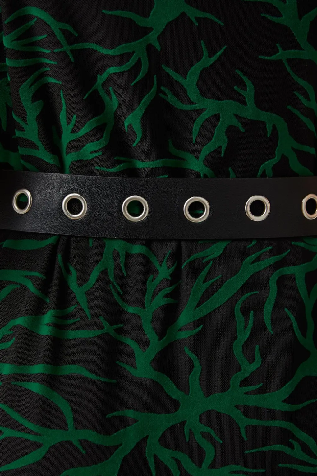 Heart Charm Chain Belt