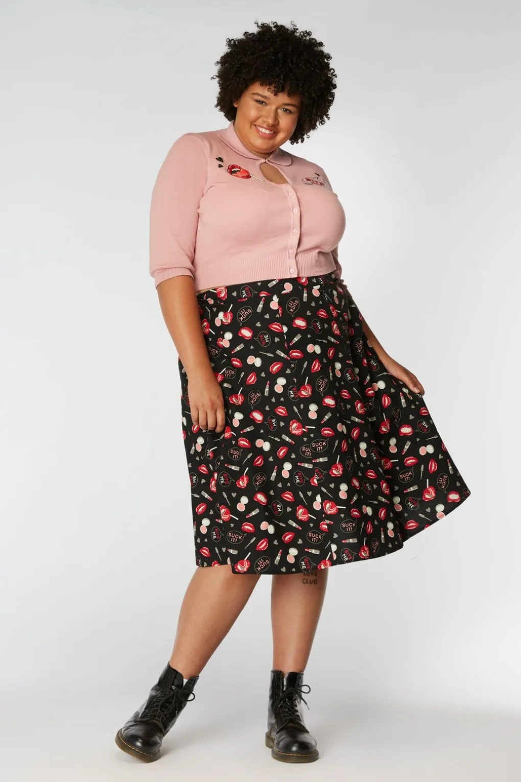 Kiss And Makeup Skirt Curve