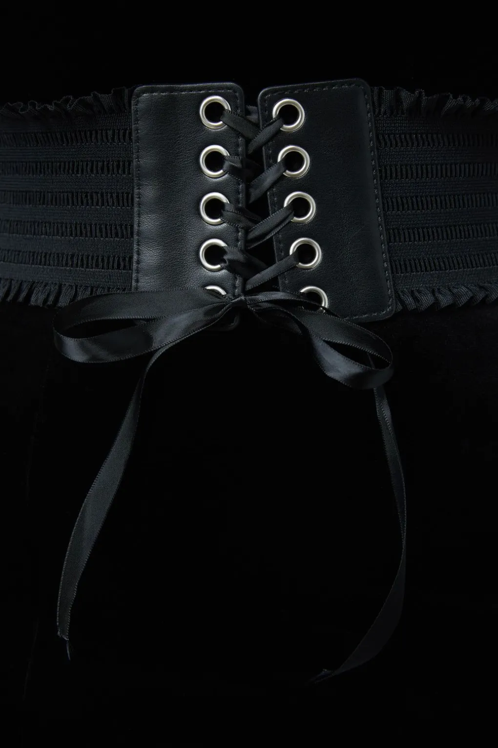 Ruffle Trim Waist Belt