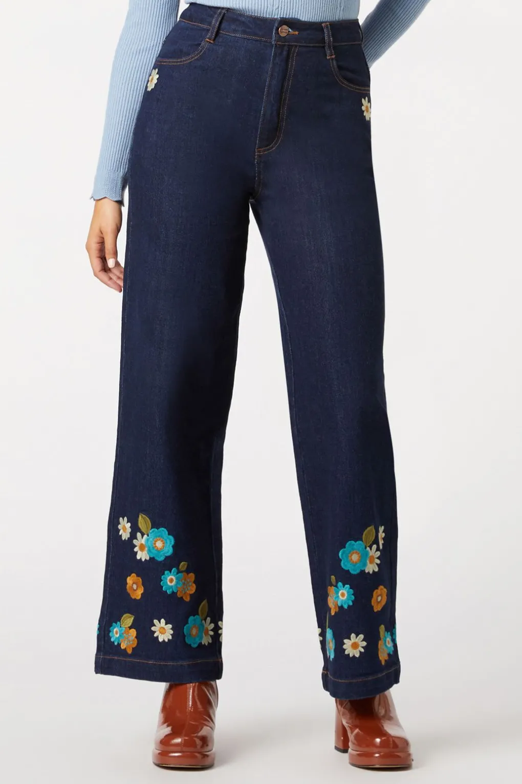 Sally Embroidered Jean