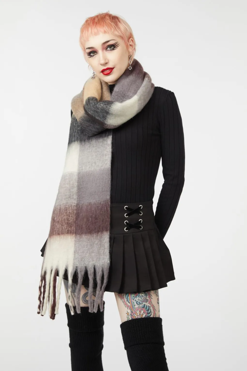 Snuggle Check Scarf