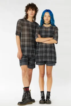 Tut Tut Tee